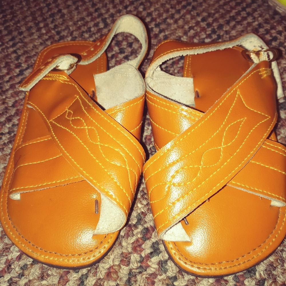 Kids sandals